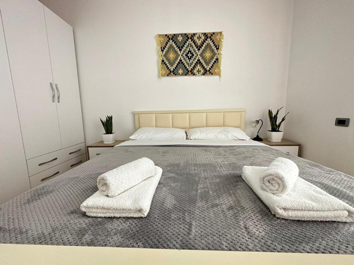 Trea Accomodations - Despacito Port Side Vlore Exterior photo