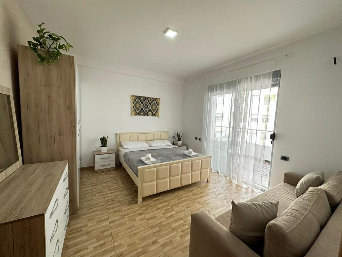 Trea Accomodations - Despacito Port Side Vlore Exterior photo